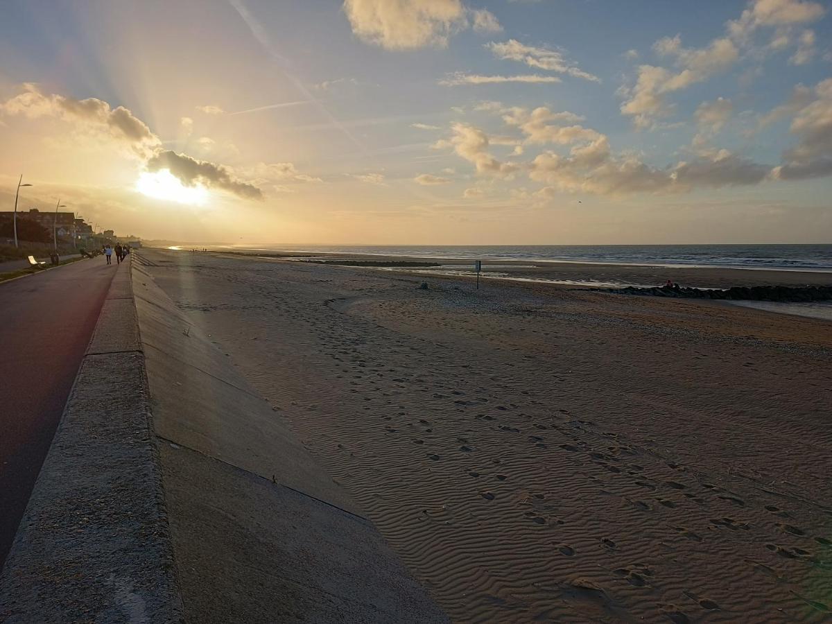 Bord De Plage, Thalasso Et Vue Mer ! Cabourg Luaran gambar